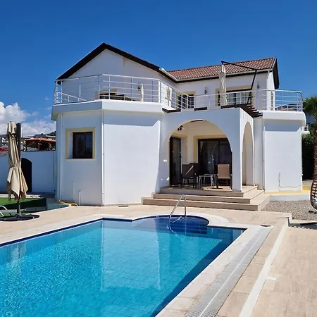 فيلة Luxurious Jasmine 4-bedroom Retreat With Private Pool