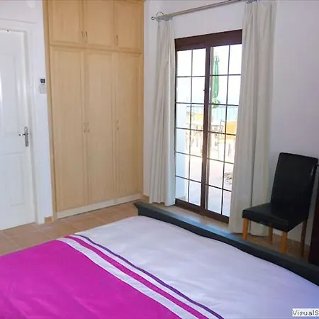 Luxurious Jasmine 4-bedroom Retreat With Private Pool *