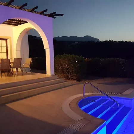 Luxurious Jasmine 4-bedroom Retreat With Private Pool Villa Kharcha